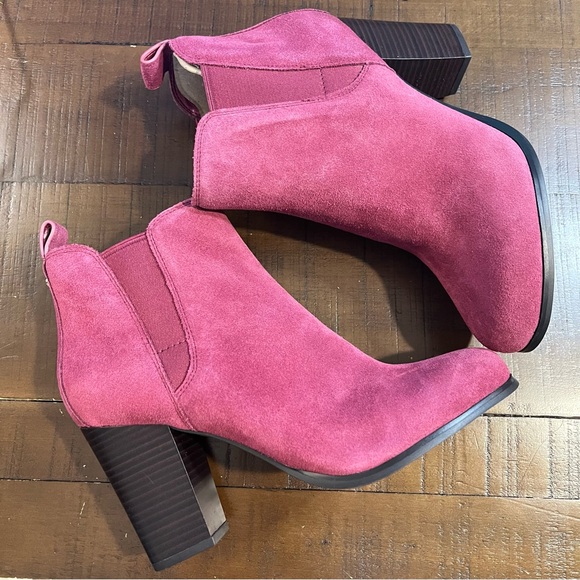 Micheal Kors / MICHEAL Evaline Heeled Bootie SZ 7.5 - Picture 6 of 7